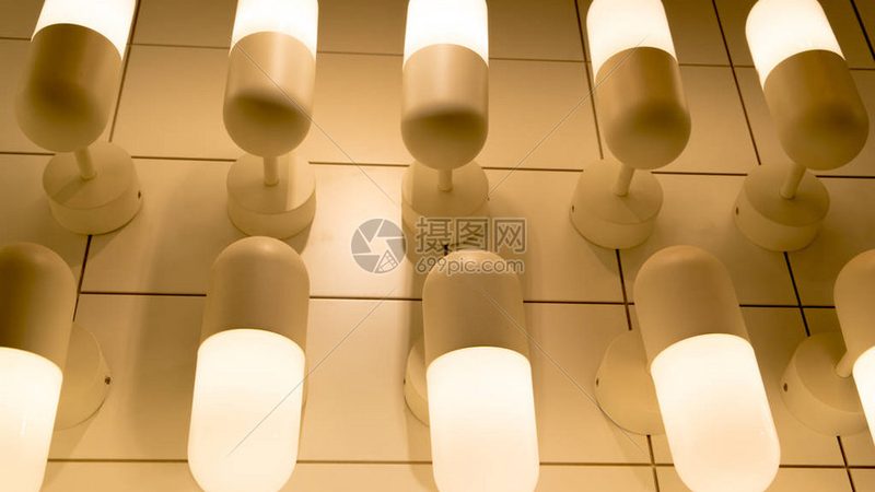 照明行业洗牌期：2025年LED十大品牌格局与变局