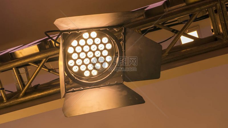 酒店工程灯具定制流程步骤解析